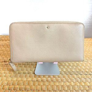 COPY - Kate Spade Long Zipper Closure Wallet in Cream